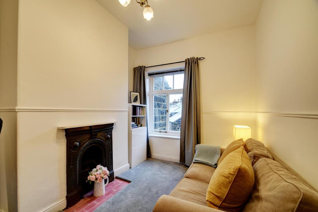 Spacious Victorian Townhouse Near Hcc With Off Street Parking Harrogate Ngoại thất bức ảnh