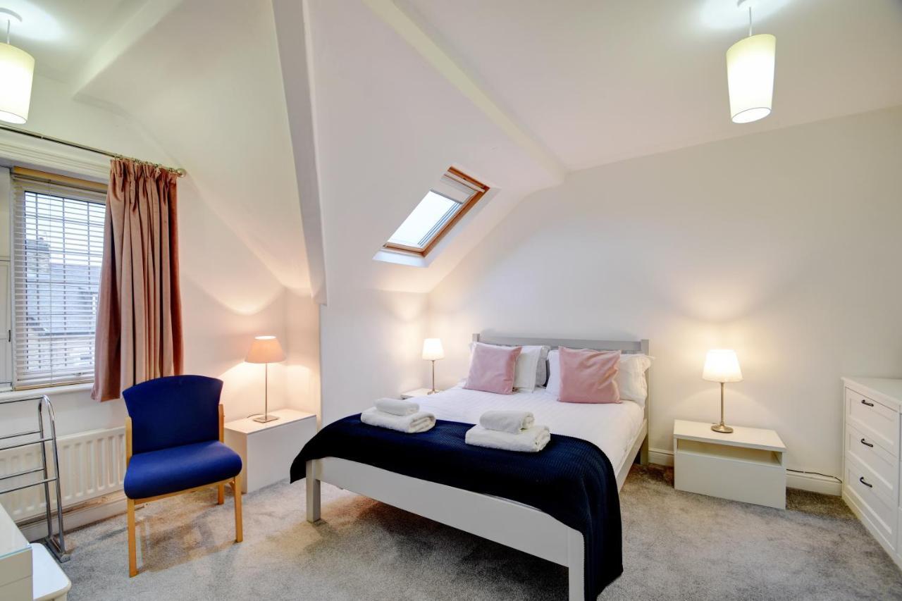 Spacious Victorian Townhouse Near Hcc With Off Street Parking Harrogate Ngoại thất bức ảnh