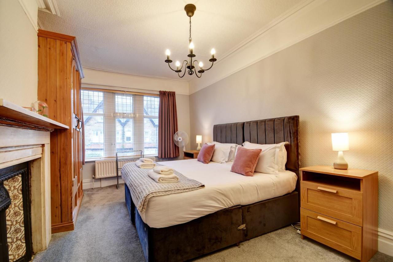 Spacious Victorian Townhouse Near Hcc With Off Street Parking Harrogate Ngoại thất bức ảnh